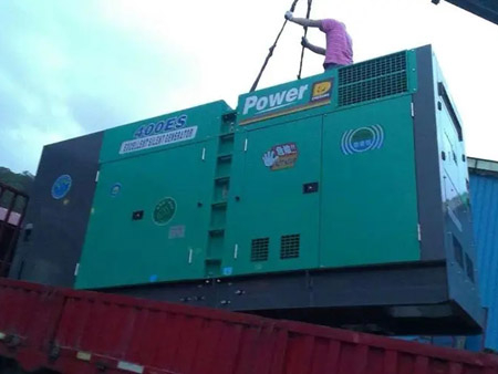 华安空气滤清器的更换周期一般是多久？