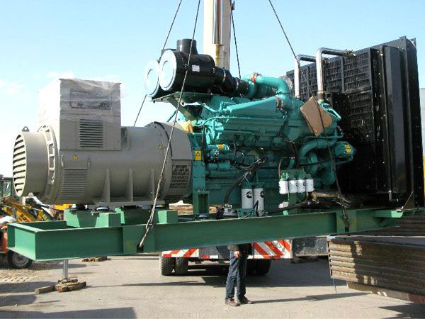 华安冬季柴油发电机启动前，如何检查燃油标号是否适配？